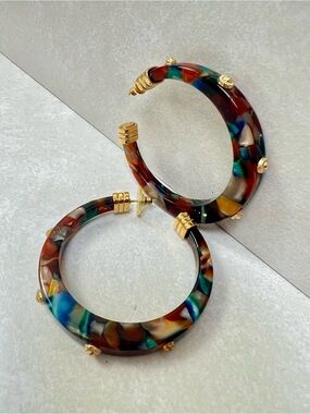 GAS Bijoux Multicolor Tortoiseshell Hoop Earrings with Gold Accents
